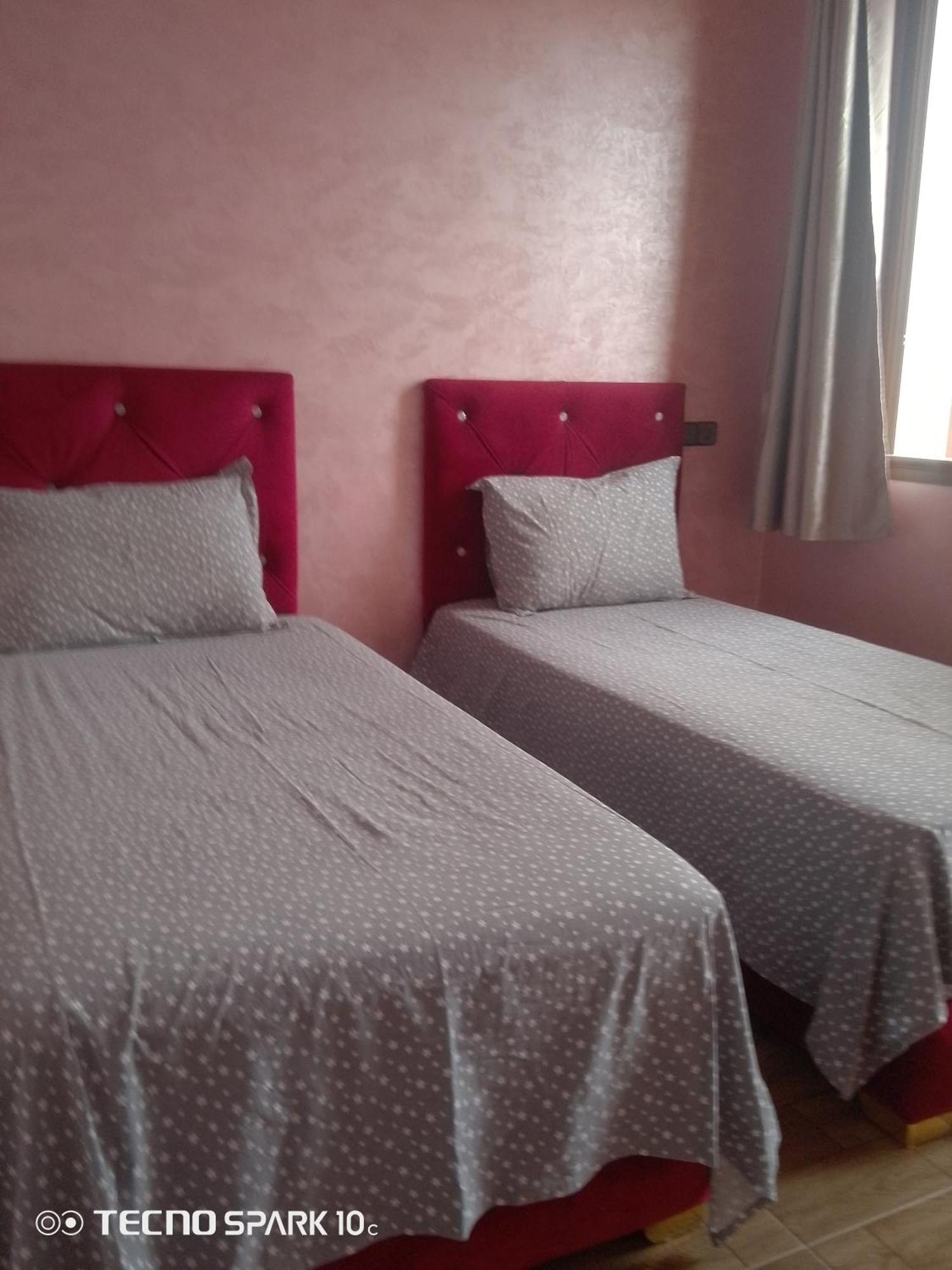 Dawn Surf Hostel Imsouane Kamer foto